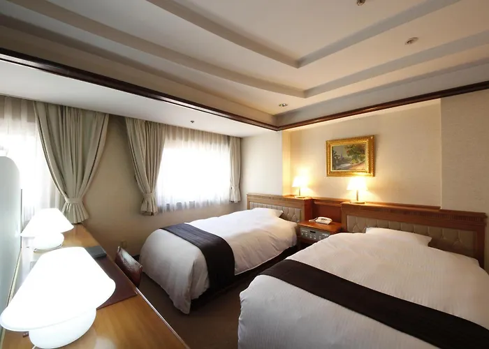 Hotel Hiroshima Garden Palace